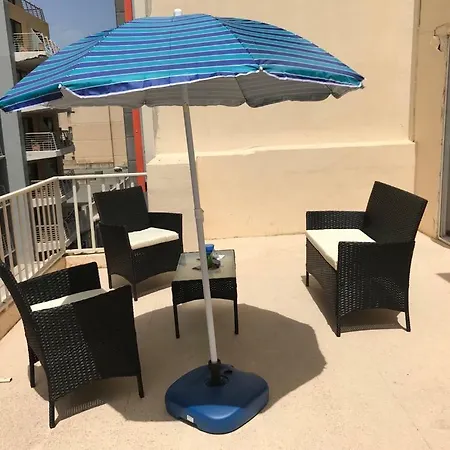 Elena Paceville * San Ġiljan